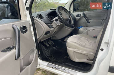 Грузовой фургон Renault Kangoo 2010 в 
