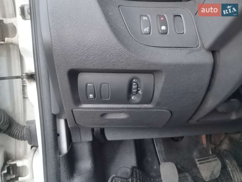 Минивэн Renault Kangoo 2013 в Харькове