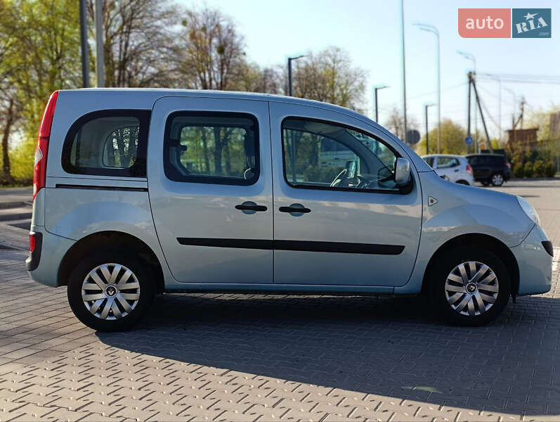 Минивэн Renault Kangoo 2009 в Виннице