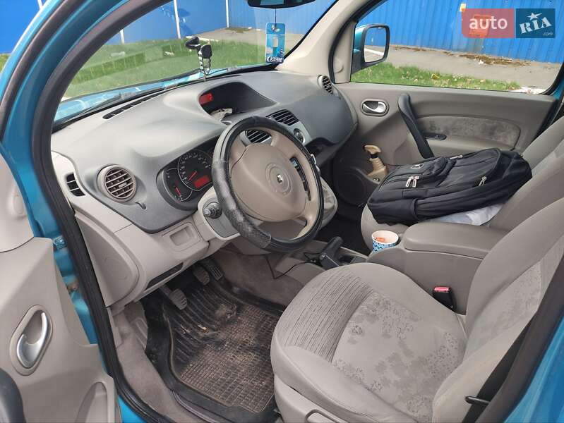 Минивэн Renault Kangoo 2009 в Киеве