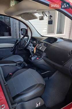 Минивэн Renault Kangoo 2012 в 
