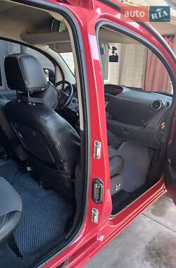 Минивэн Renault Kangoo 2012 в 