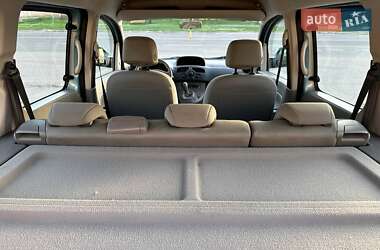 Минивэн Renault Kangoo 2012 в 
