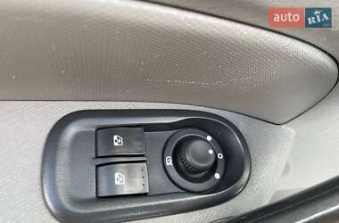 Мінівен Renault Kangoo 2010 в 