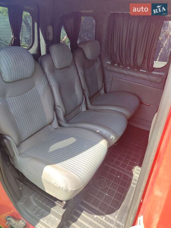 Мінівен Renault Kangoo 2009 в Чернівцях
