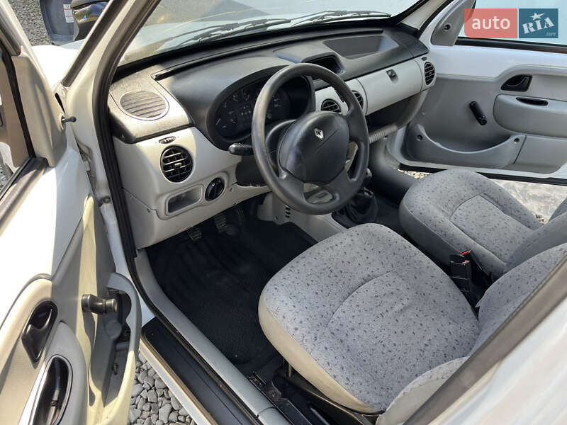 Вантажний фургон Renault Kangoo 2004 в Вижниці