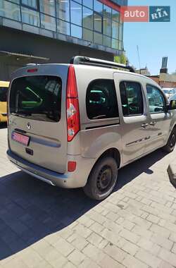 Мінівен Renault Kangoo 2009 в 