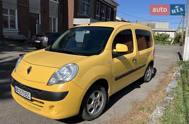 Грузовой фургон Renault Kangoo 2013 в 