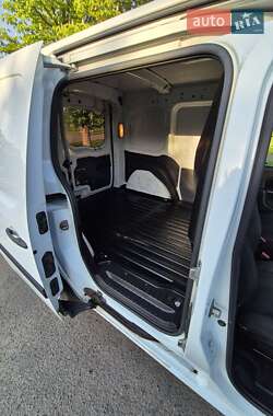 Грузовой фургон Renault Kangoo 2017 в 
