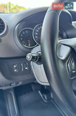 Грузовой фургон Renault Kangoo 2019 в 