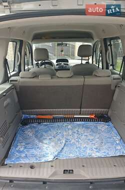Минивэн Renault Kangoo 2010 в 