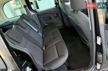 Мінівен Renault Kangoo 2015 в 