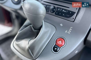 Мінівен Renault Kangoo 2010 в 