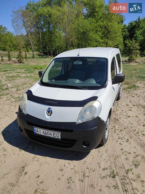 Минивэн Renault Kangoo 2010 в Барышевке фото 19 Минивэн Renault Kangoo 2010 в Барышевке