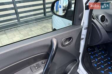 Грузовой фургон Renault Kangoo 2019 в 