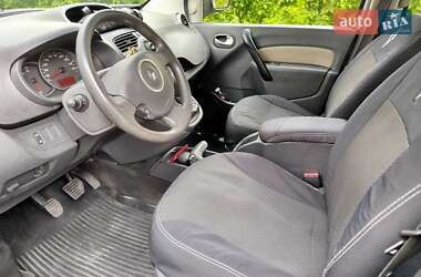 Минивэн Renault Kangoo 2011 в 