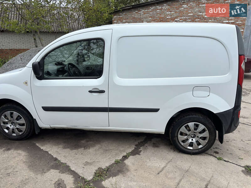 Грузовой фургон Renault Kangoo 2011 в Ахтырке