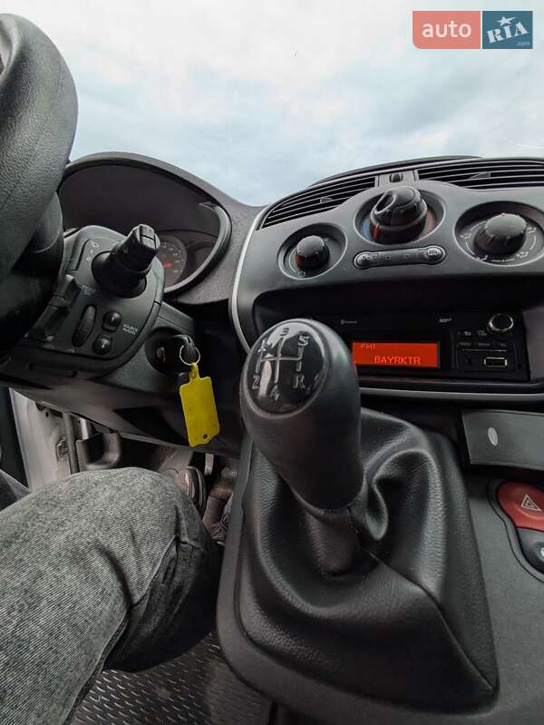 Минивэн Renault Kangoo 2015 в Львове