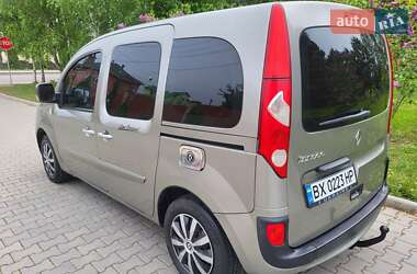 Минивэн Renault Kangoo 2011 в 