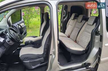 Минивэн Renault Kangoo 2011 в 