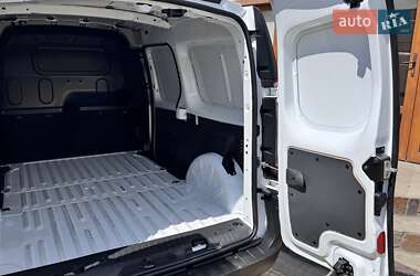Грузовой фургон Renault Kangoo 2021 в 
