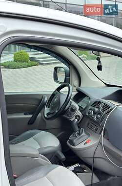 Минивэн Renault Kangoo 2009 в 