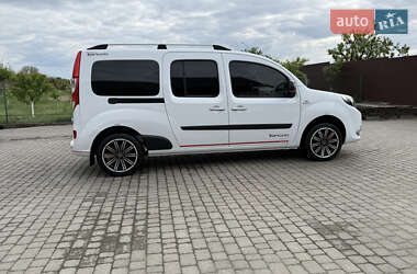 Минивэн Renault Kangoo 2015 в 