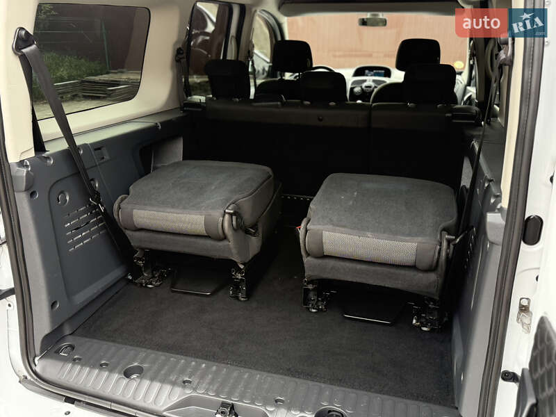 Мінівен Renault Kangoo 2015 в Києві