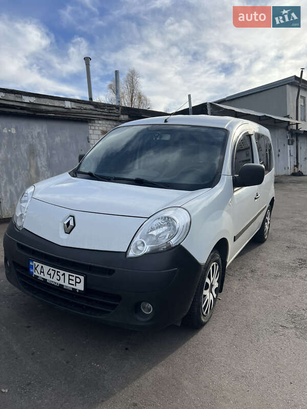 Мінівен Renault Kangoo 2010 в Києві