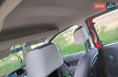 Минивэн Renault Kangoo 2012 в 
