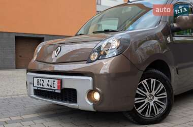 Мінівен Renault Kangoo 2012 в 