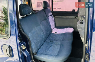Минивэн Renault Kangoo 2004 в 