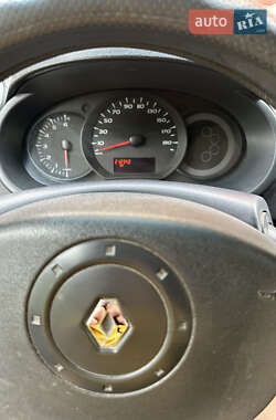 Грузовой фургон Renault Kangoo 2013 в 