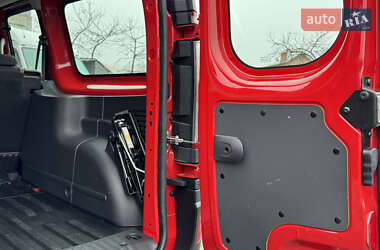 Минивэн Renault Kangoo 2020 в 