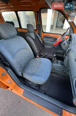 Минивэн Renault Kangoo 2000 в 
