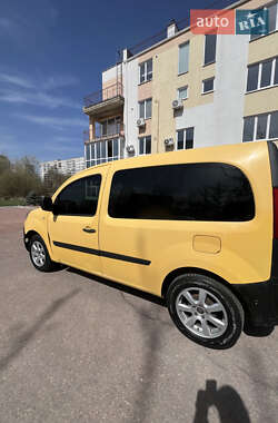 Минивэн Renault Kangoo 2015 в 