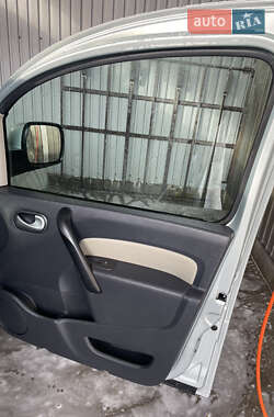 Мінівен Renault Kangoo 2012 в 