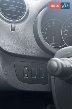 Мінівен Renault Kangoo 2012 в 