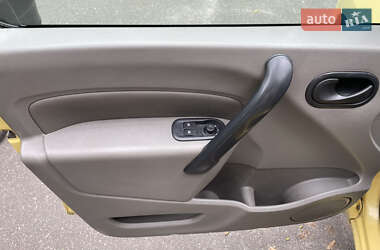 Минивэн Renault Kangoo 2009 в 