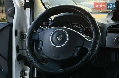 Минивэн Renault Kangoo 2013 в 