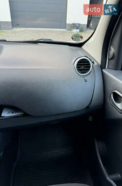 Грузовой фургон Renault Kangoo 2016 в 