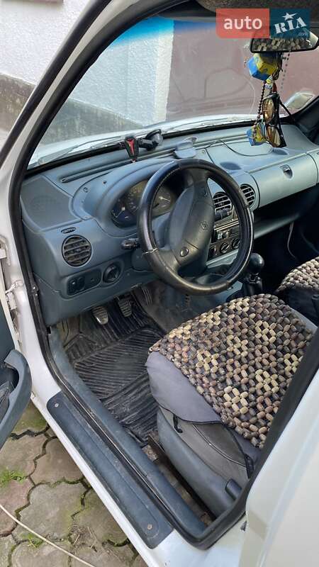 Минивэн Renault Kangoo 1999 в Волочиске