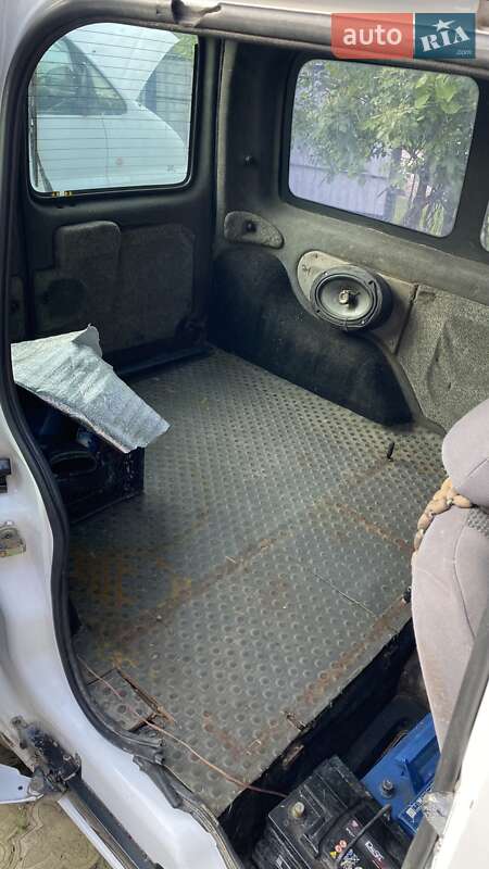 Минивэн Renault Kangoo 1999 в Волочиске