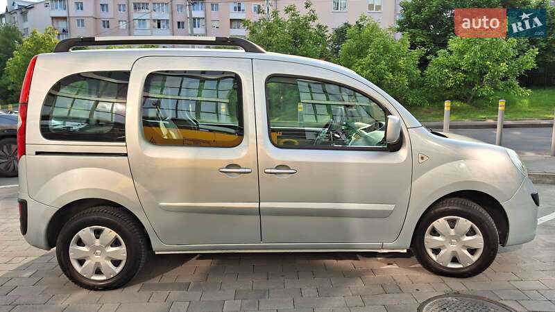 Минивэн Renault Kangoo 2012 в Луцке