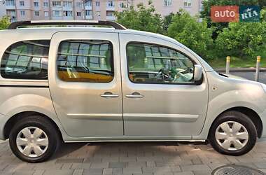Минивэн Renault Kangoo 2012 в 
