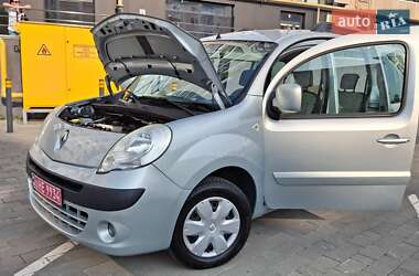 Минивэн Renault Kangoo 2012 в 