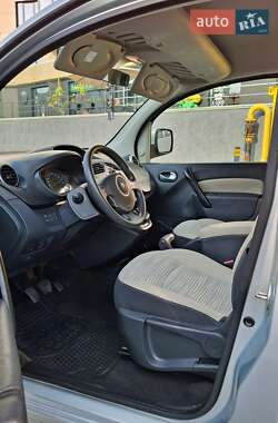 Минивэн Renault Kangoo 2012 в 