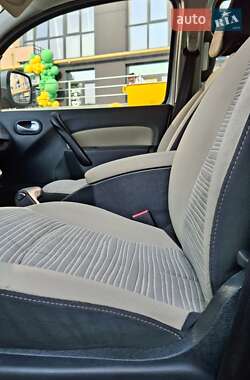 Минивэн Renault Kangoo 2012 в 