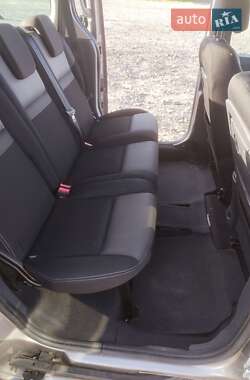 Минивэн Renault Kangoo 2017 в 