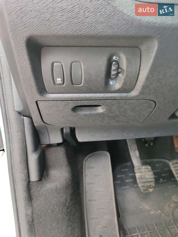 Минивэн Renault Kangoo 2014 в Киеве